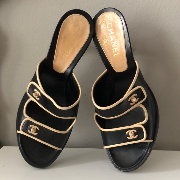 Chanel CC slides shoes - Picture 1 of 11